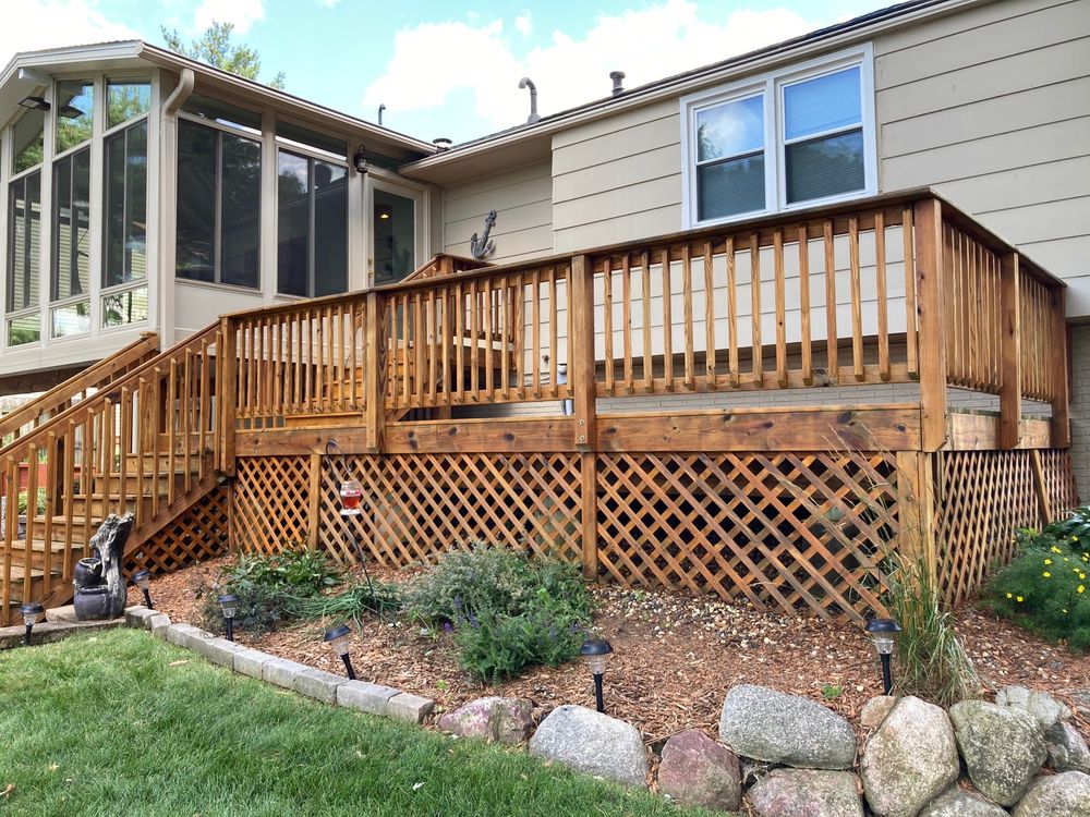 Photo of Elite Deck & Fence Staining