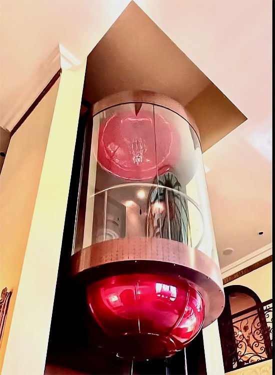 Photo of Custom Cabs