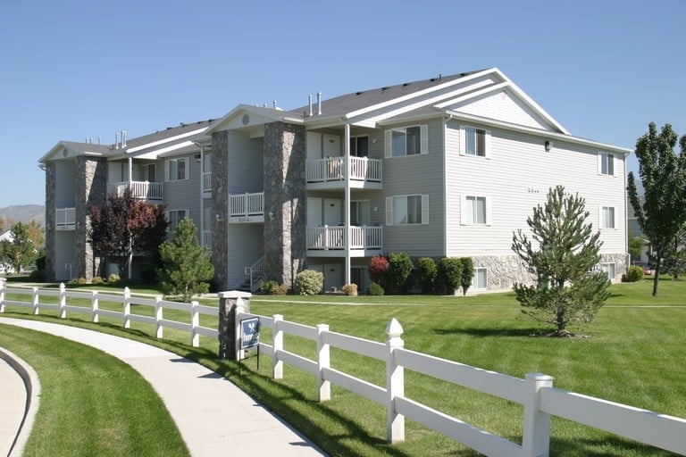Photo of Stonebridge Apartments