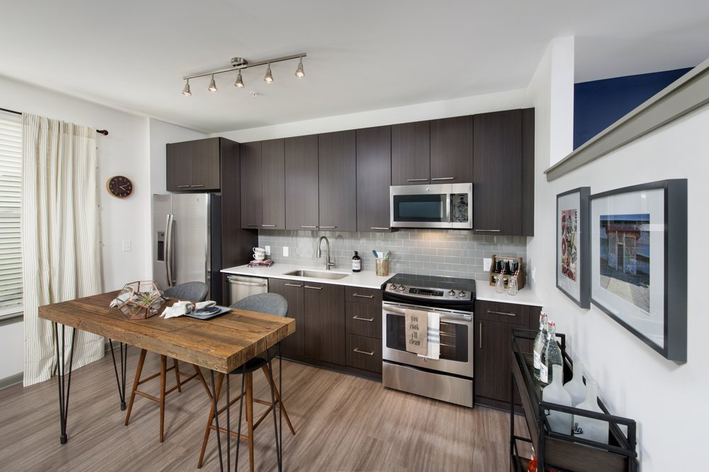 Photo of Glenwood at Grant Park Apartments