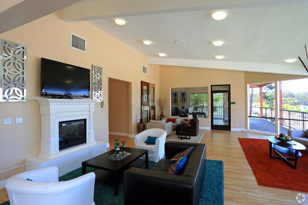 Photo of Lakewood Apartments At Lake Merced