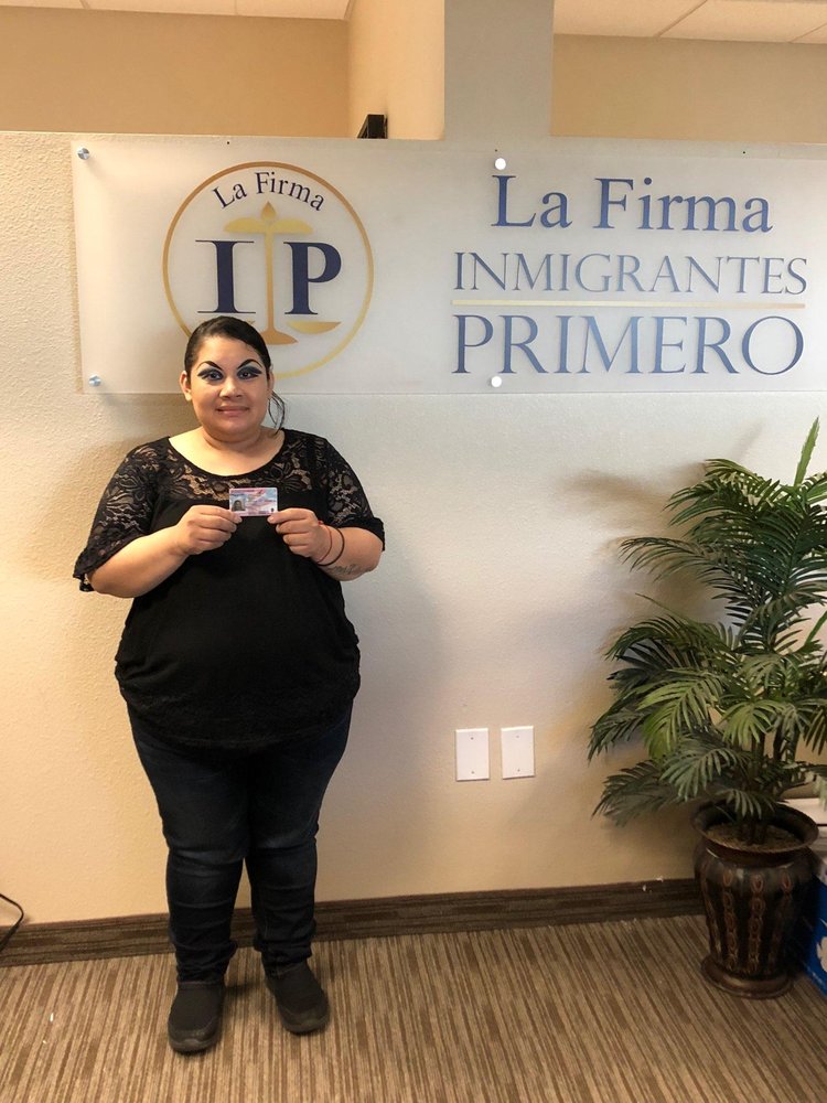 Photo of La Firma Inmigrantes Primero