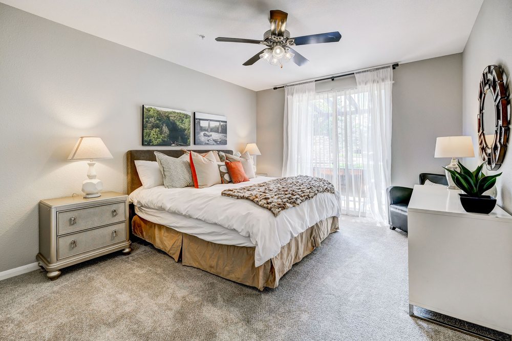 Photo of Creekside at Highlands Ranch Apartments