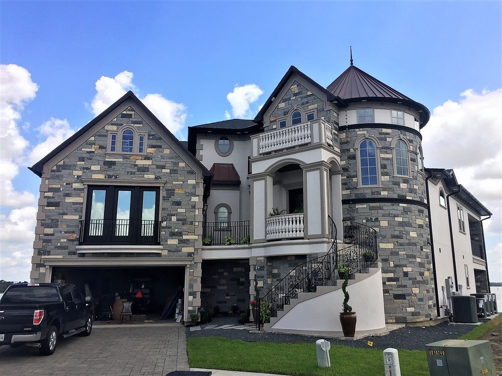 Photo of Strata Roofing and Construction