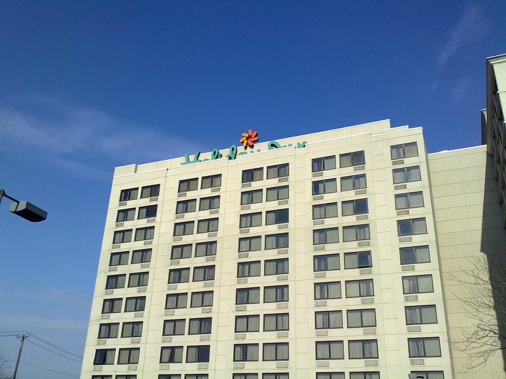 Photo of Holiday Inn Newark International Airport