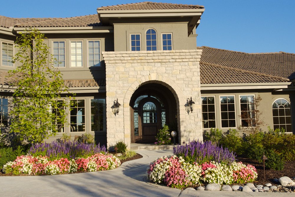 Photo of Paramount Landscape