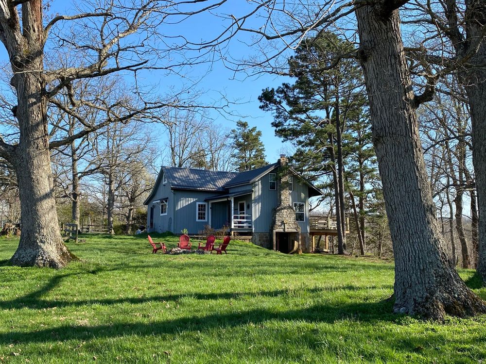 Photo of Edg-Clif Vineyard, Winery & Brewery