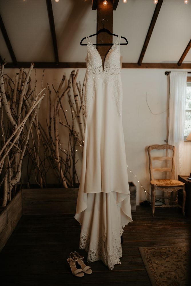 Photo of National Gown Cleaners