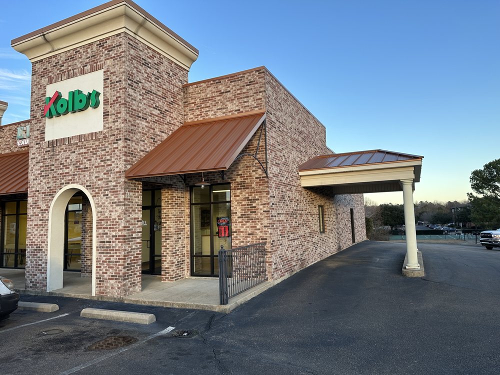 Photo of Kolbâs Grand Cleaners
