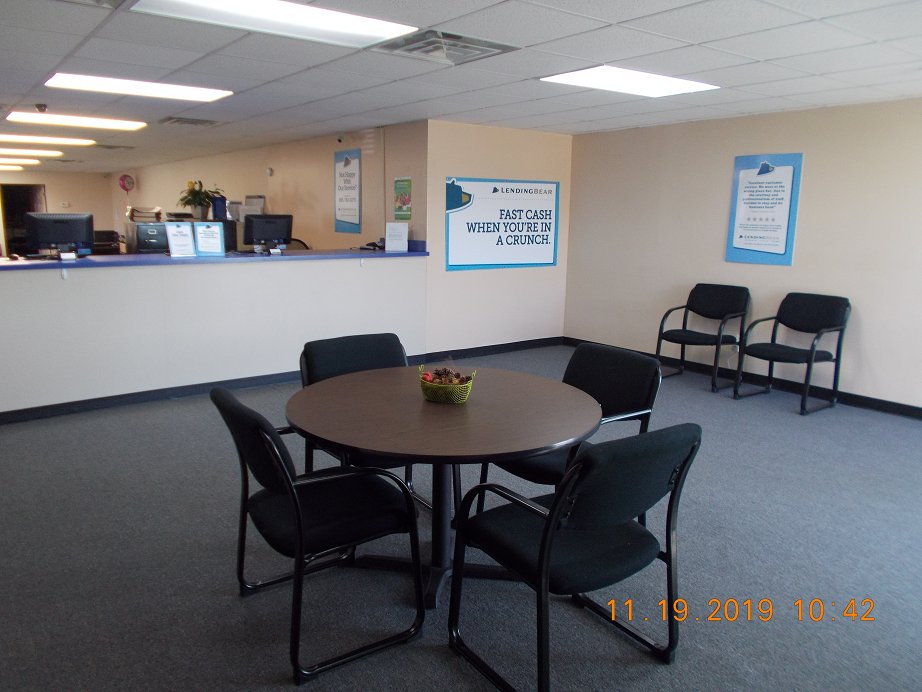 Photo of Lending Bear
