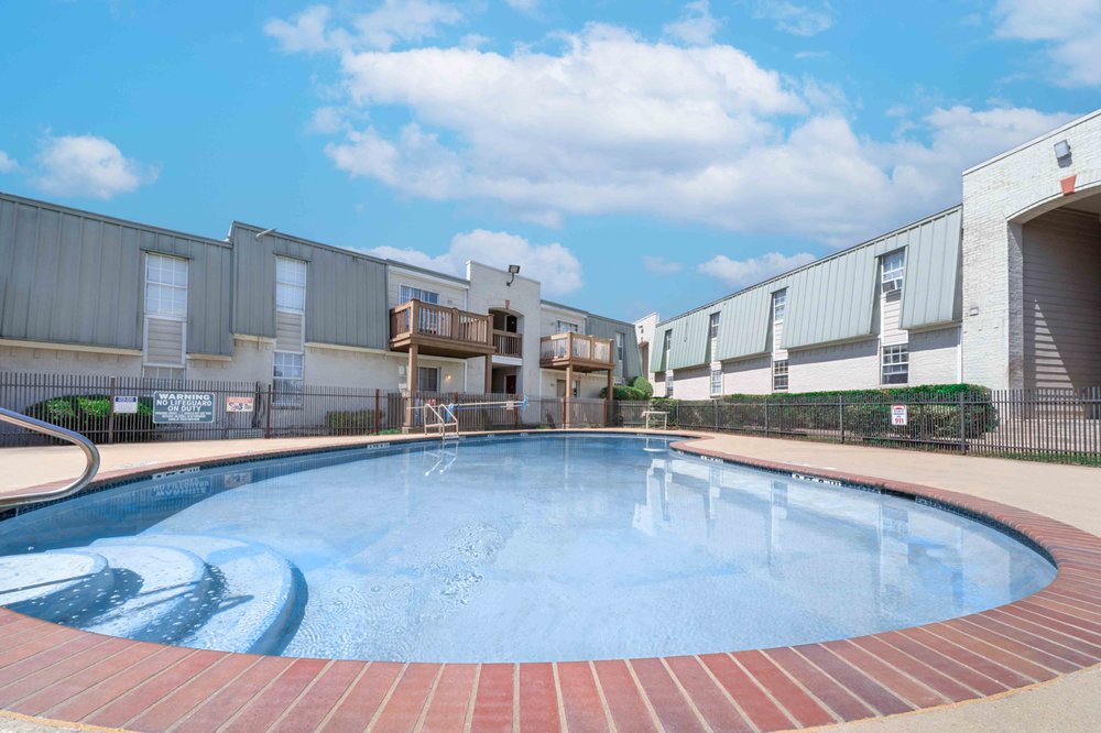 Photo of Chaparral Apartment Homes