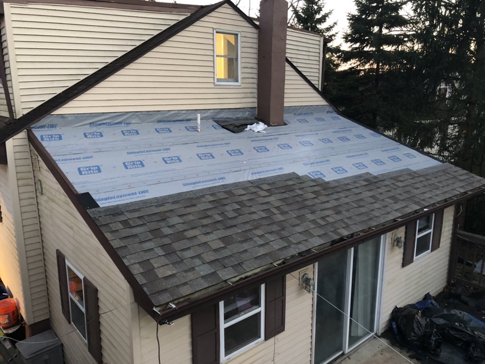 Photo of Buckhorn Roofing