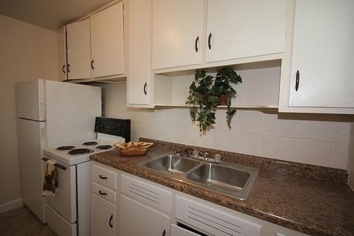 Photo of Saxony Court Apartments