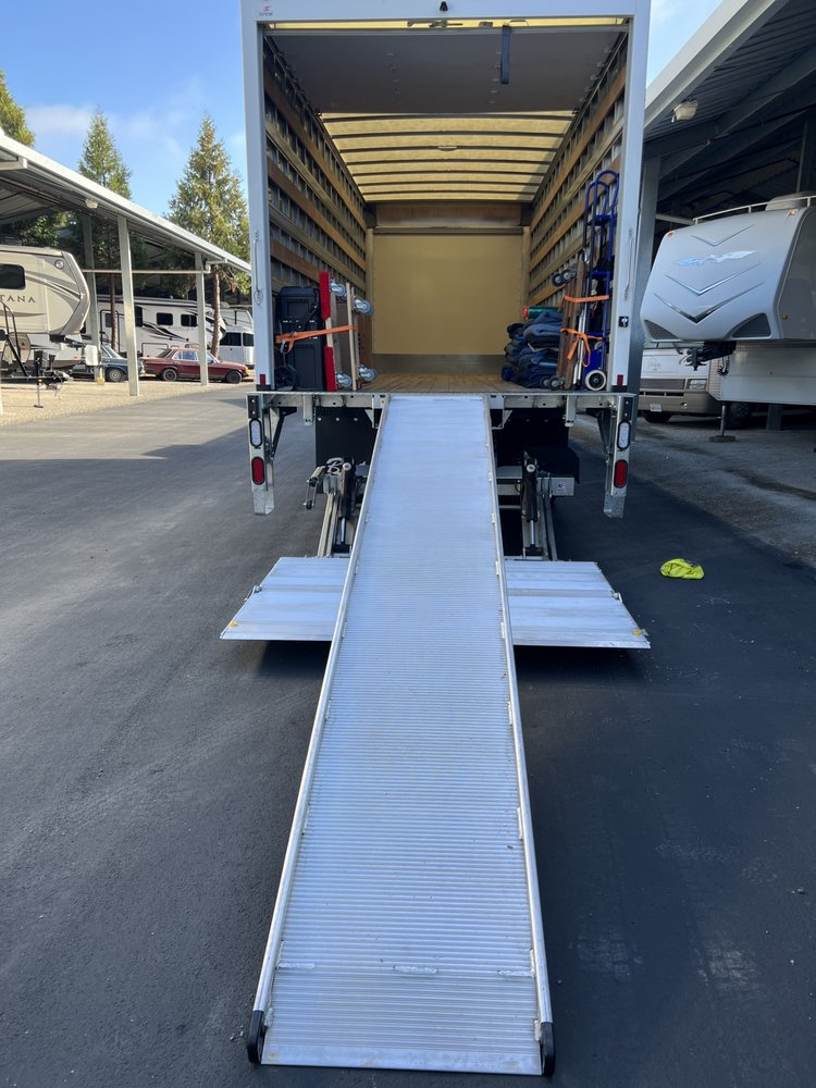 Photo of M and M Delivery