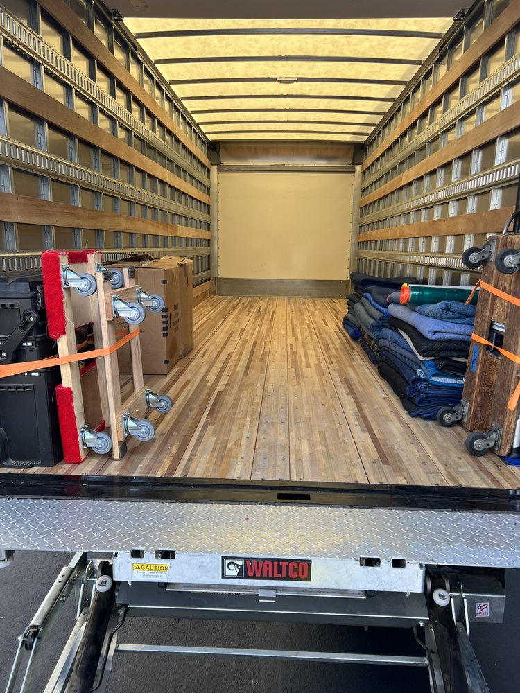 Photo of M and M Delivery