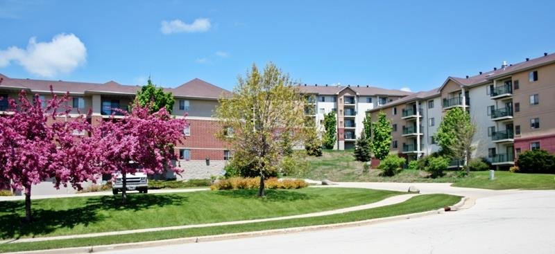 Photo of Hillcrest Park Apartments