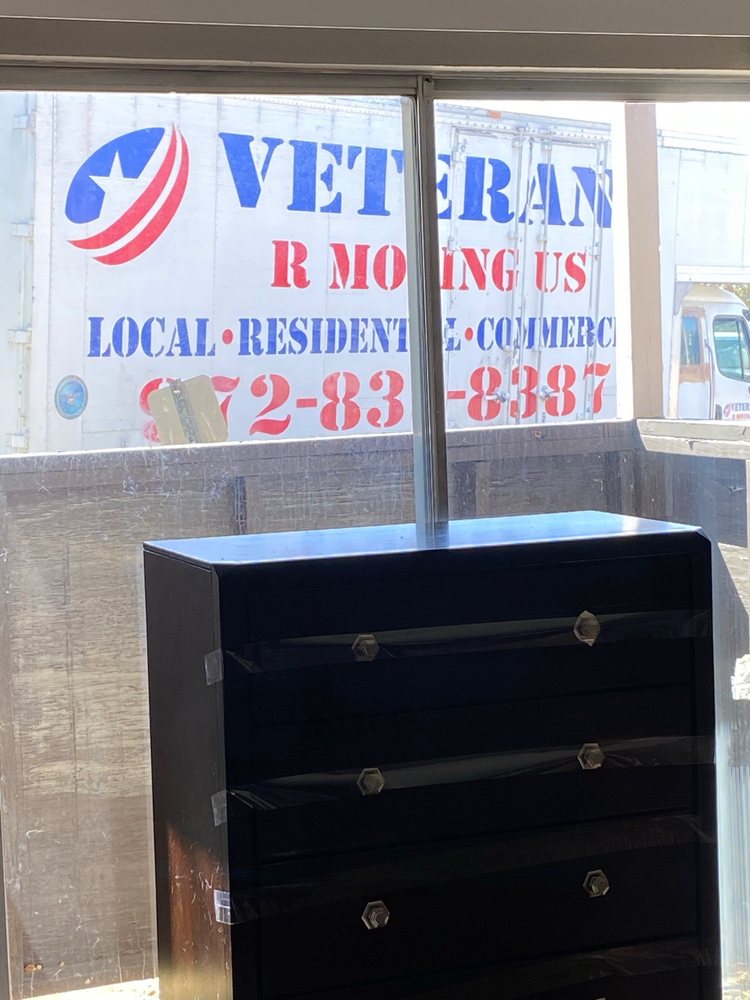 Photo of Veterans R Moving Us