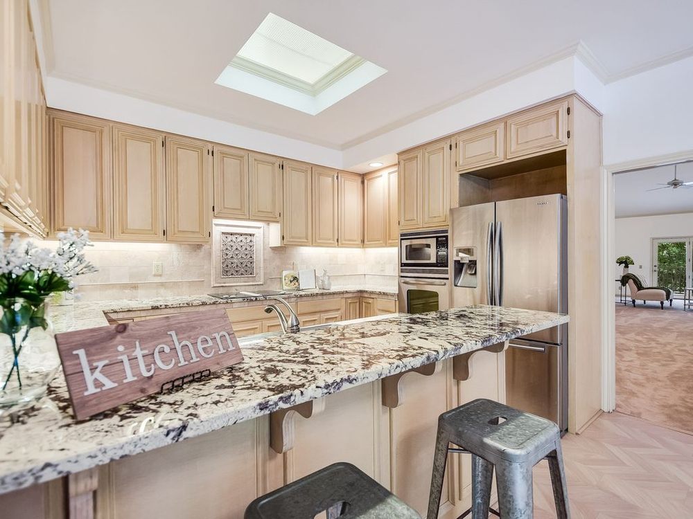 Photo of Joni Falcone-Kuper Sotheby's International Realty