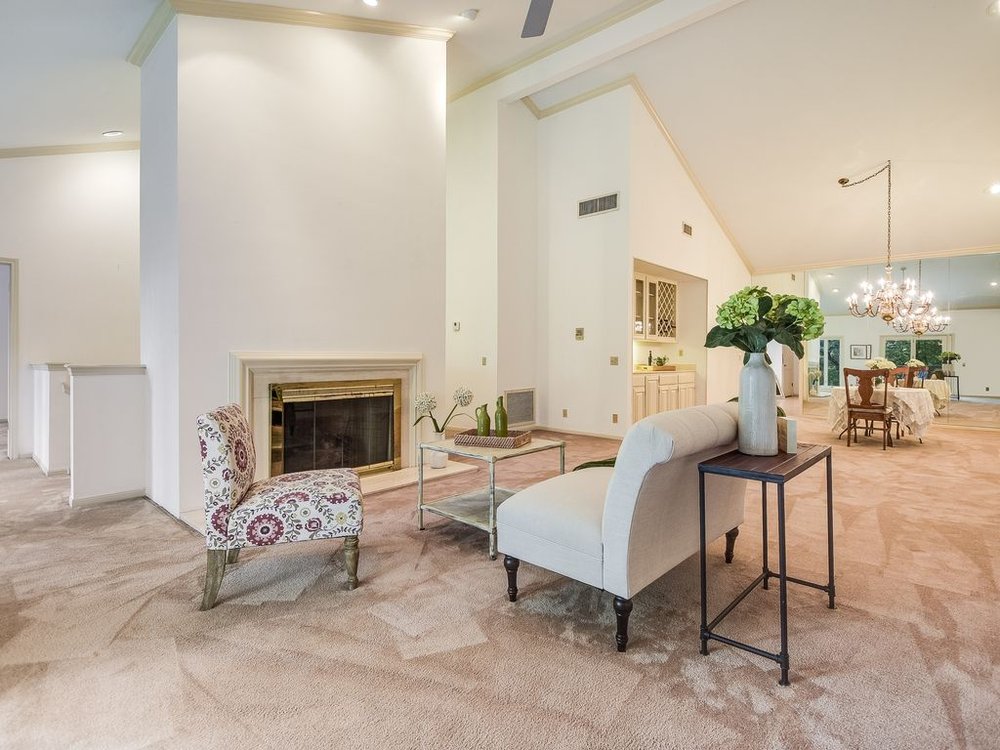 Photo of Joni Falcone-Kuper Sotheby's International Realty