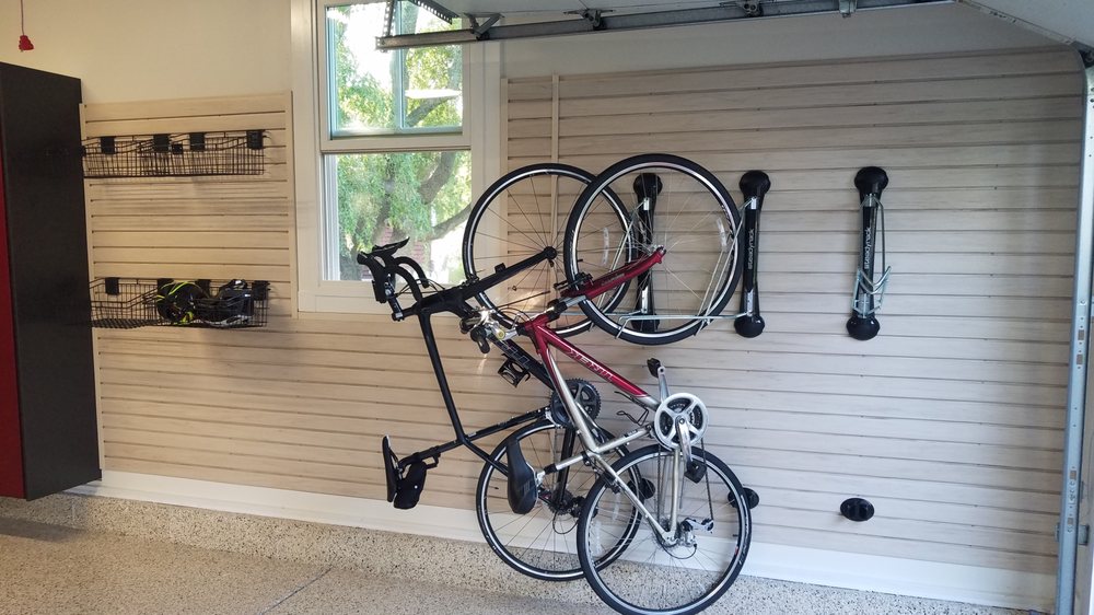 Photo of Banner Garage