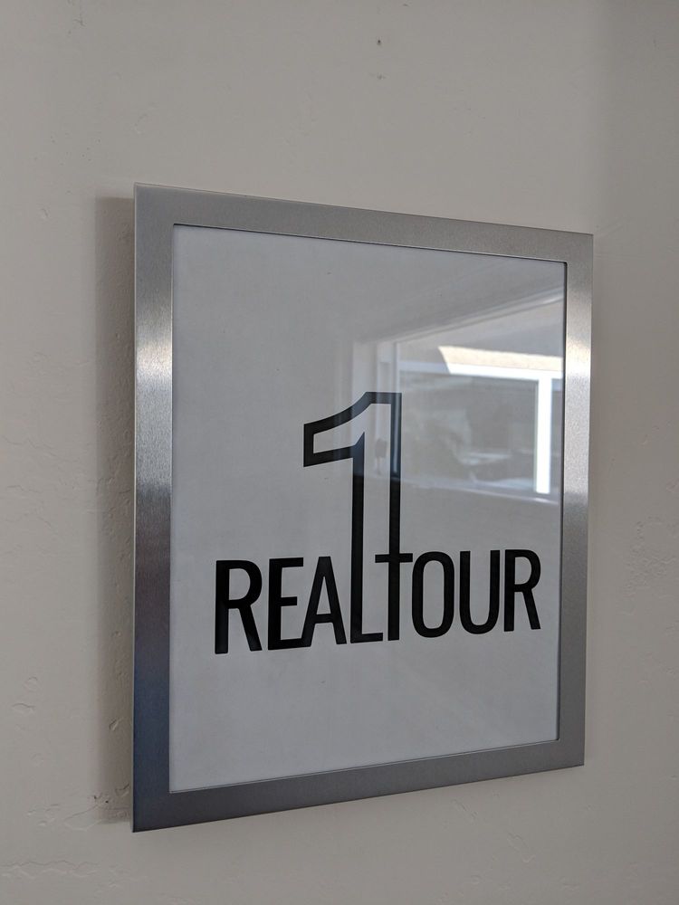 Photo of 1REALTOUR
