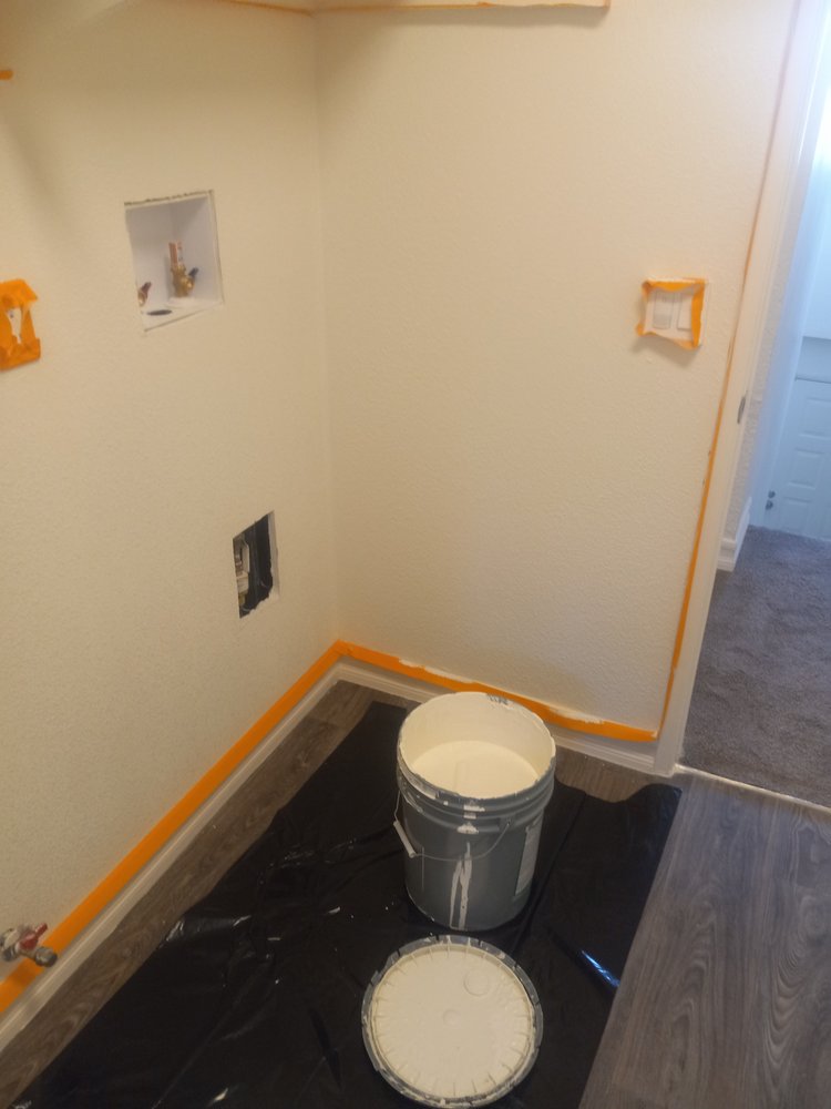 Photo of Luis a Handymen