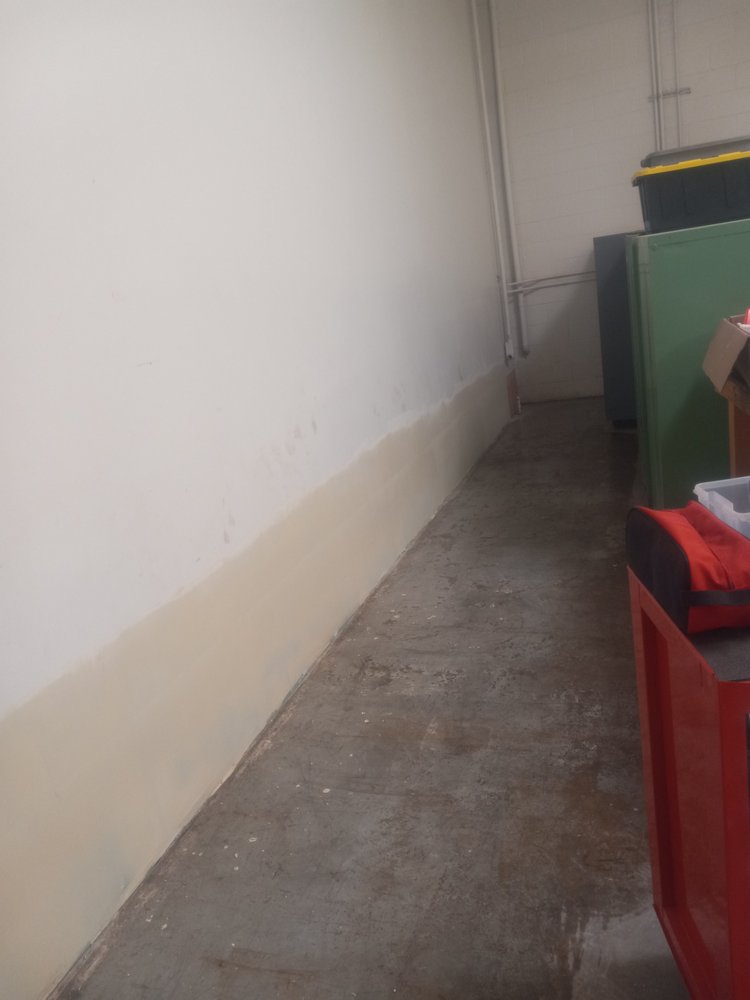Photo of Luis a Handymen