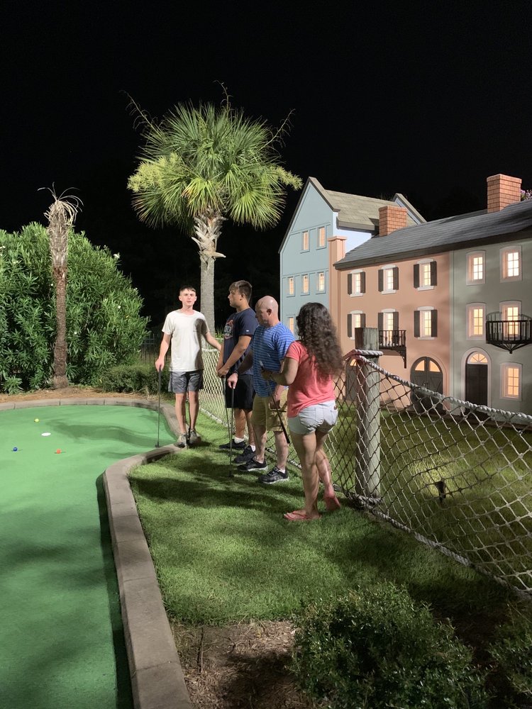 Photo of Frankie's Fun Park