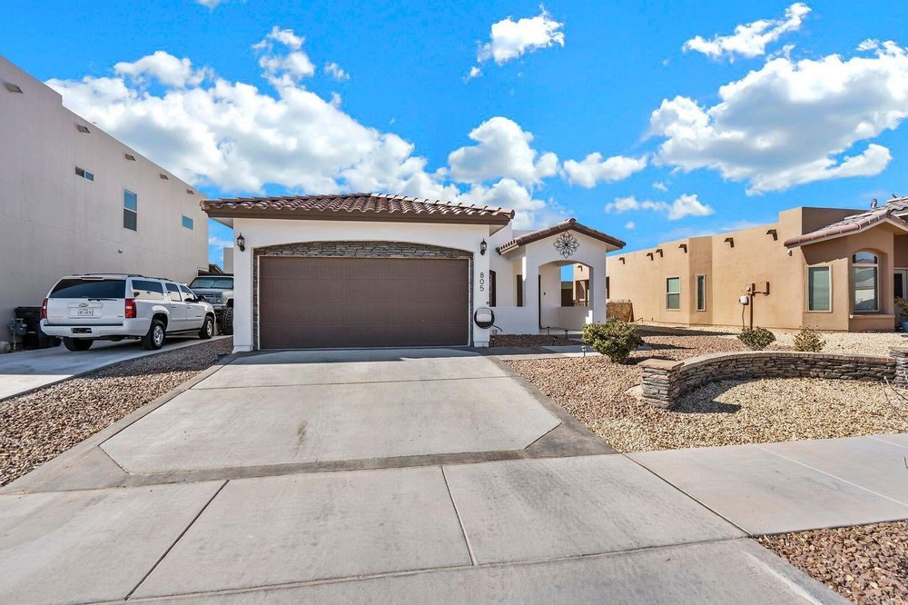 Photo of Gustavo Aguilar-El Paso Realtor