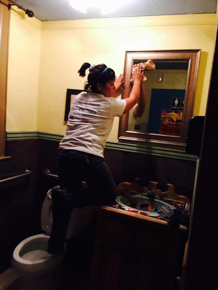 Photo of Salvadorian Family Cleaning Services