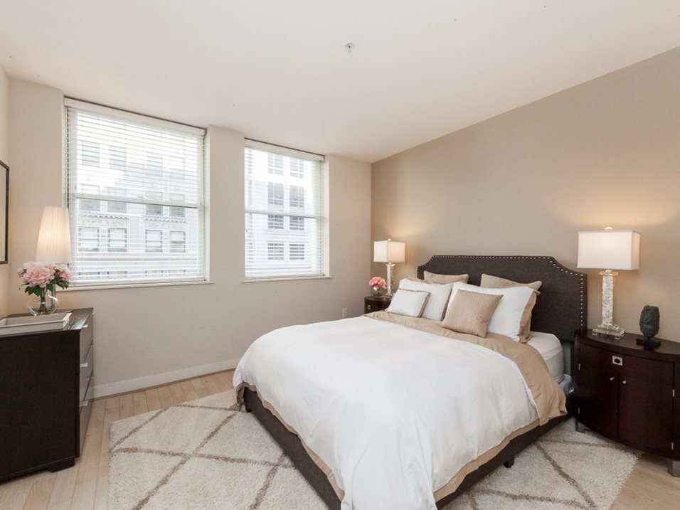 Photo of The Woodward Building Apartments