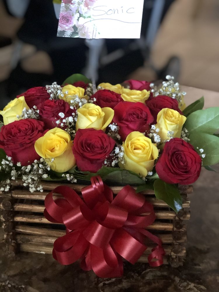 Photo of Luna Flowers