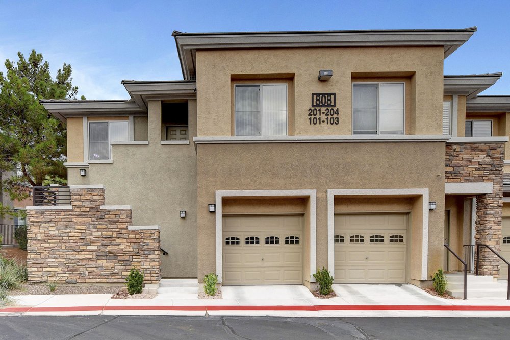 Photo of Karen Smith, Realtor - Go Global Realty