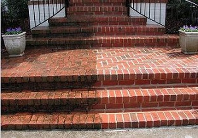 Photo of Gutter & Roof Maintenance