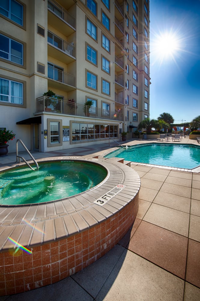 Photo of Dominion Post Oak Apartments