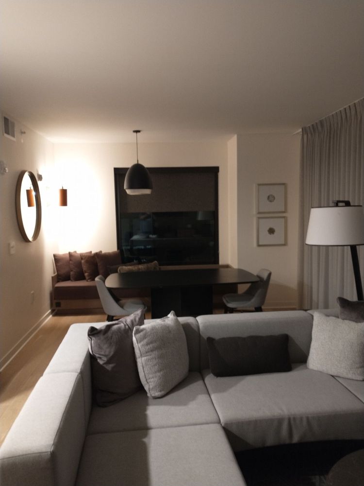 Photo of Elliot Park Hotel