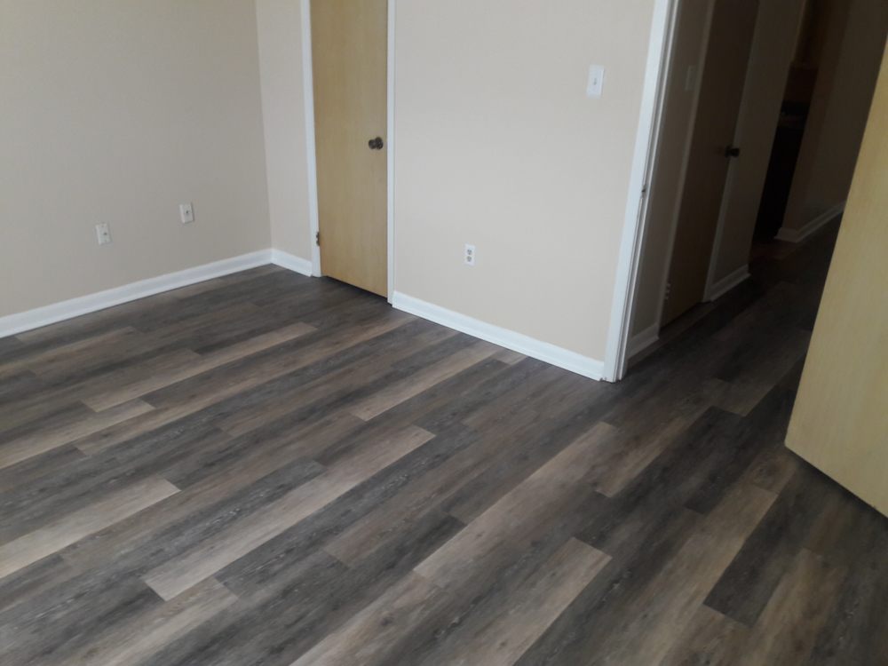 Photo of Lopez Floor Installation