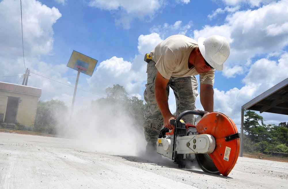 Photo of CW Pressure Wash and Parking Lot Striping