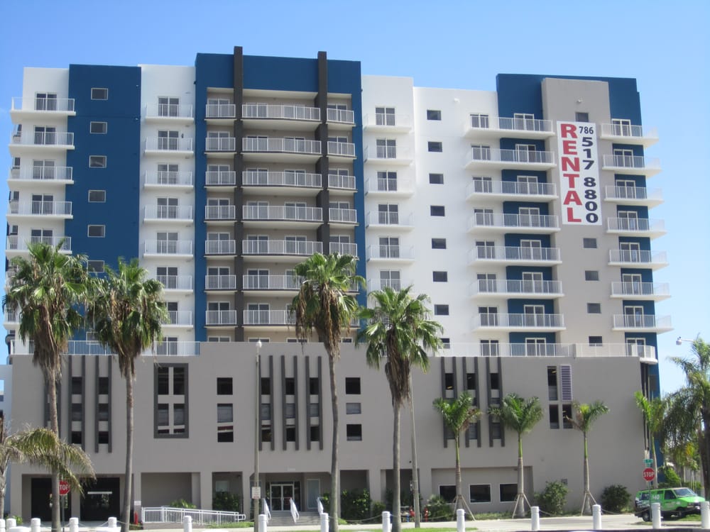 Photo of Stadium Tower
