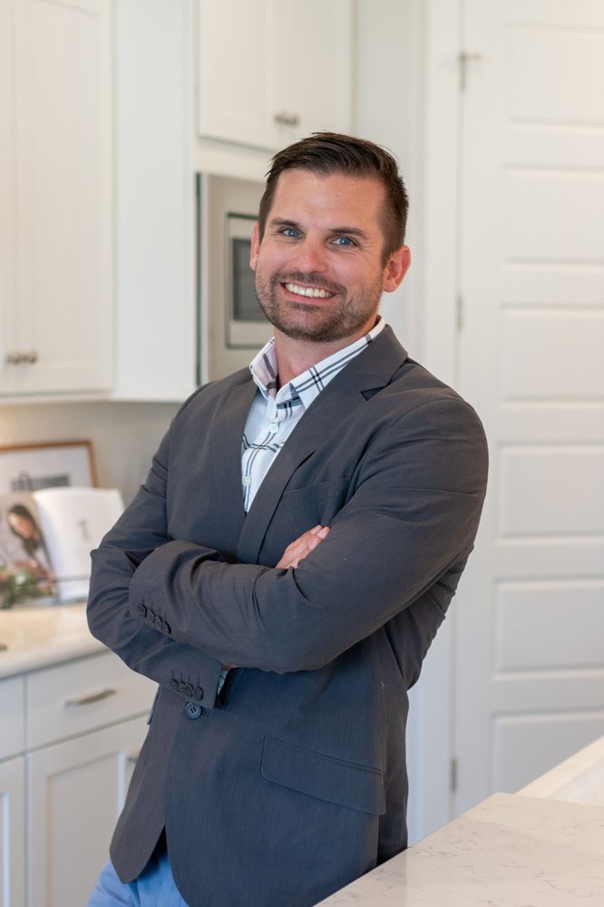 Photo of Derek Phillips - TeamWork Realty