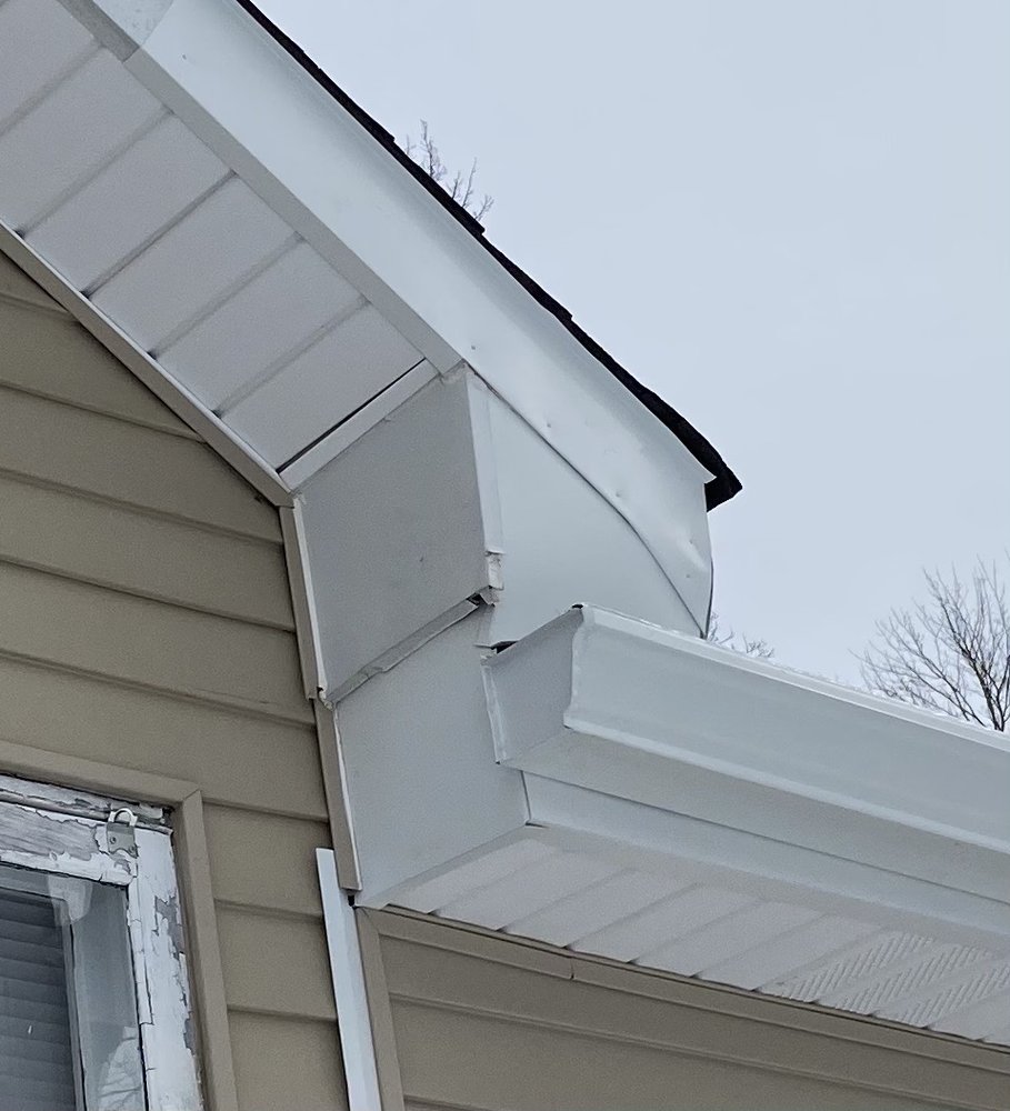 Photo of Distinctive Design Remodeling