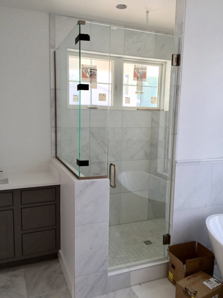 Photo of M & W Glass