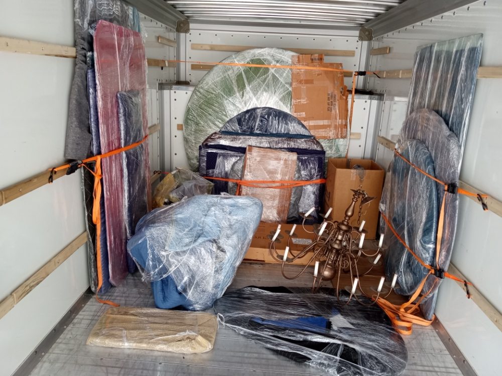Photo of Bustin Moving