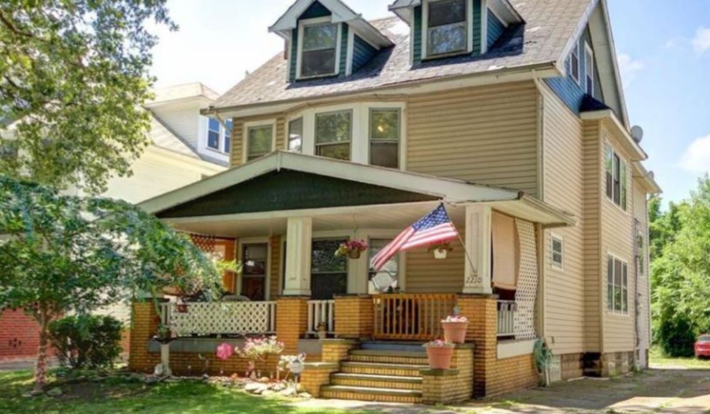 Photo of Tripp Butusov | Charles Rutenberg Realty