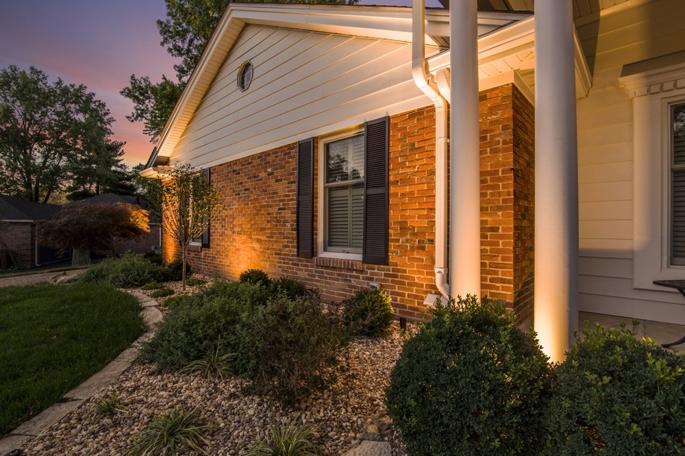 Photo of Dusk to Dawn Outdoor Lighting