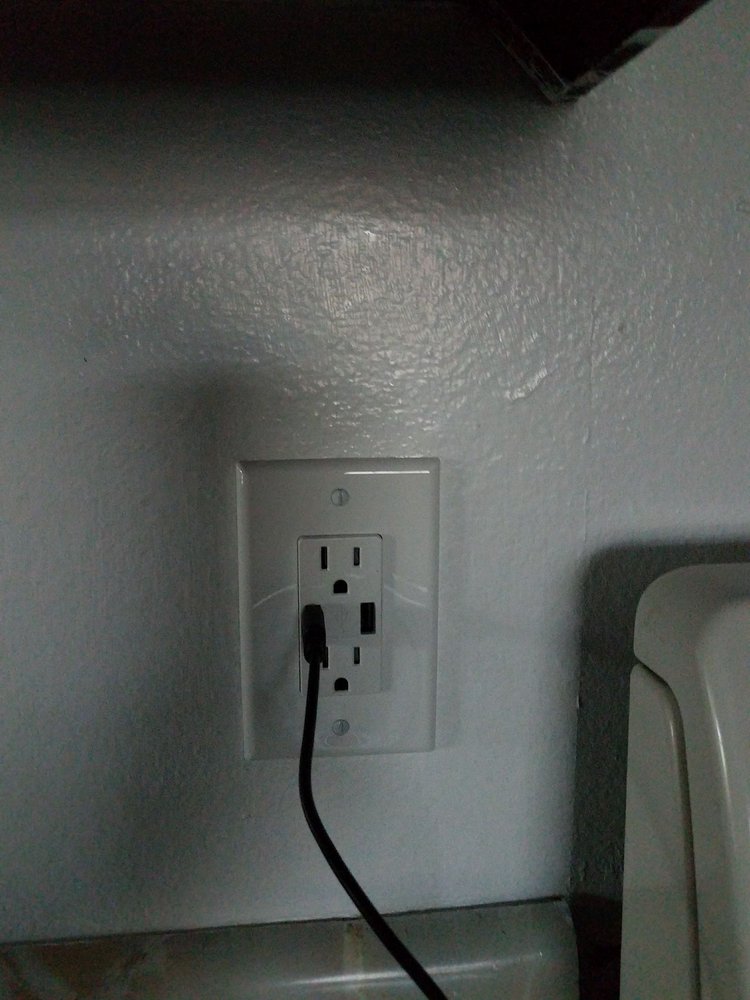 Photo of Oscar Lara Electric