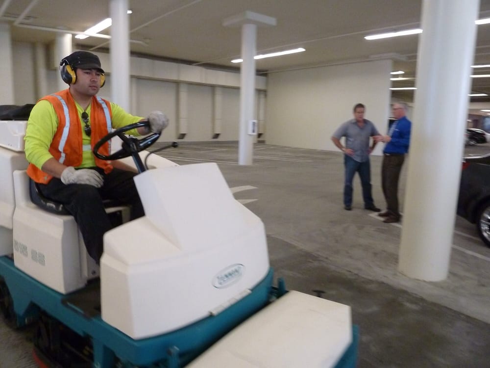 Photo of QC Floor Scrubber Rentals