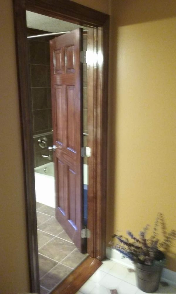 Photo of Shown's Repair and Remodeling