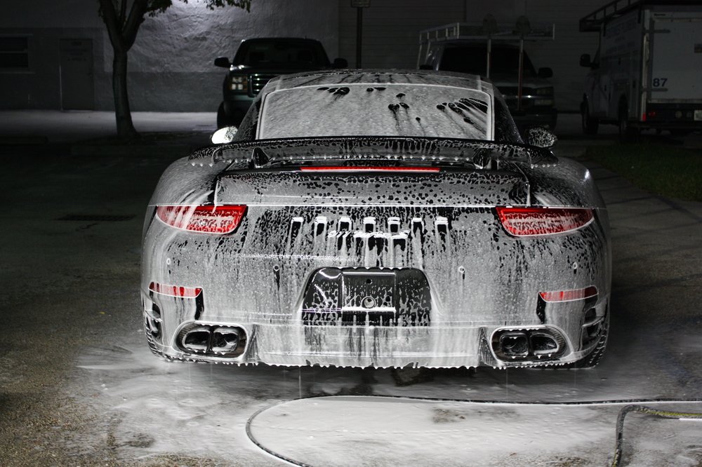Photo of Britt Mobile Detail