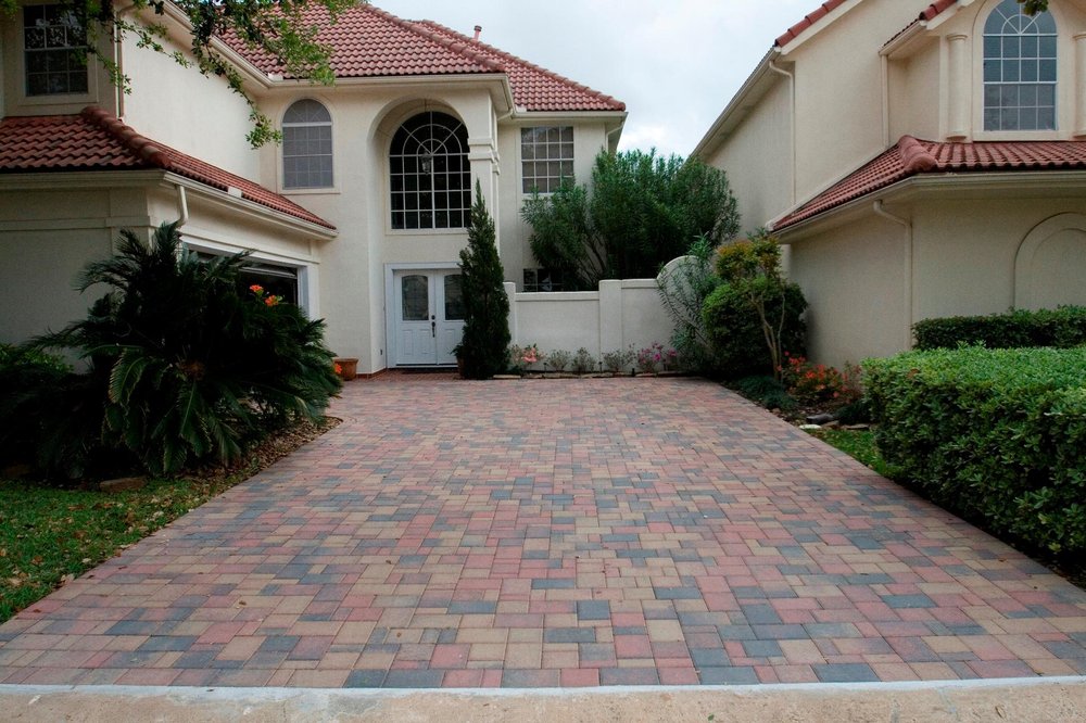 Photo of Bellaire Pavers
